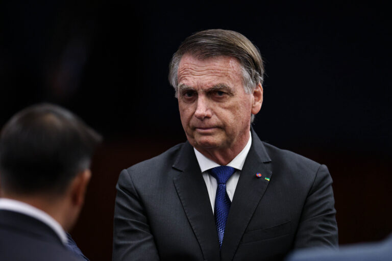 Confira as penas de Bolsonaro e mais sete condenados pelo Supremo