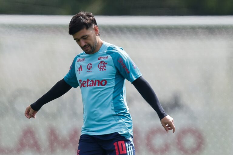 Flamengo recebe convocados com quilometragem e desgaste após Data Fifa
