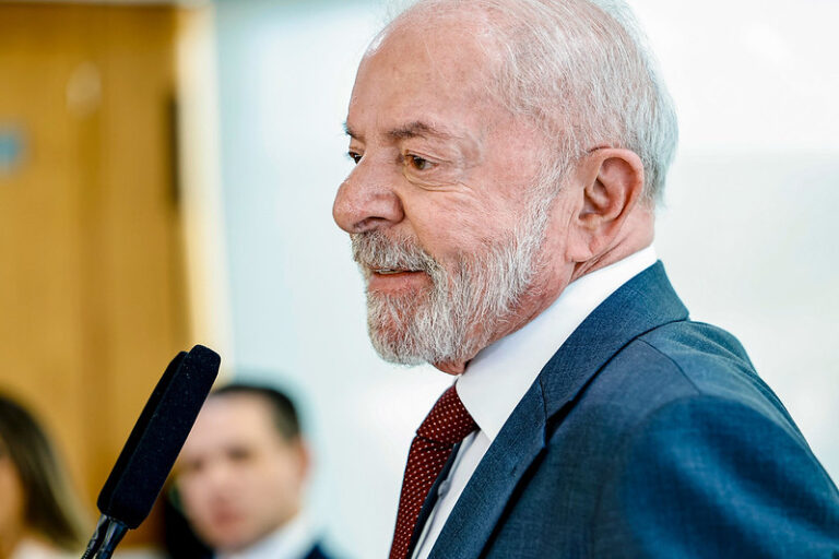 Pesquisa do Instituto França aponta Lula na liderança no primeiro e no segundo turno